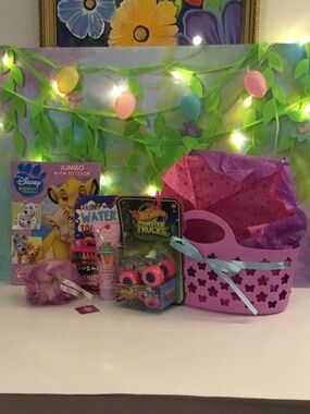 Easter Basket 7 items GIRLS 3 + Years old